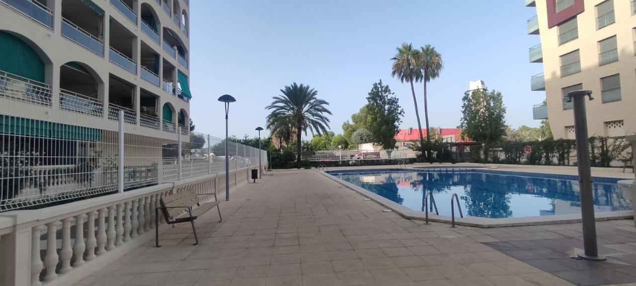 Appartement Vacaciones En Pineda Con 2 Piscinas, Playa A 5 Min