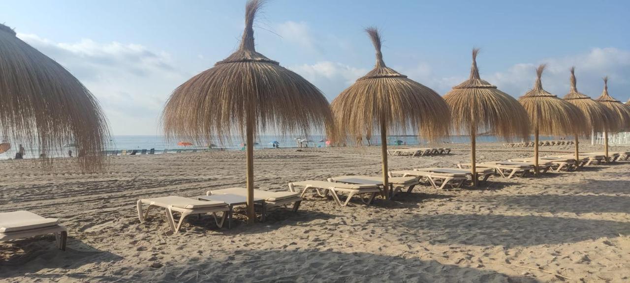 Vacaciones En Pineda Con 2 Piscinas, Playa A 5 Min