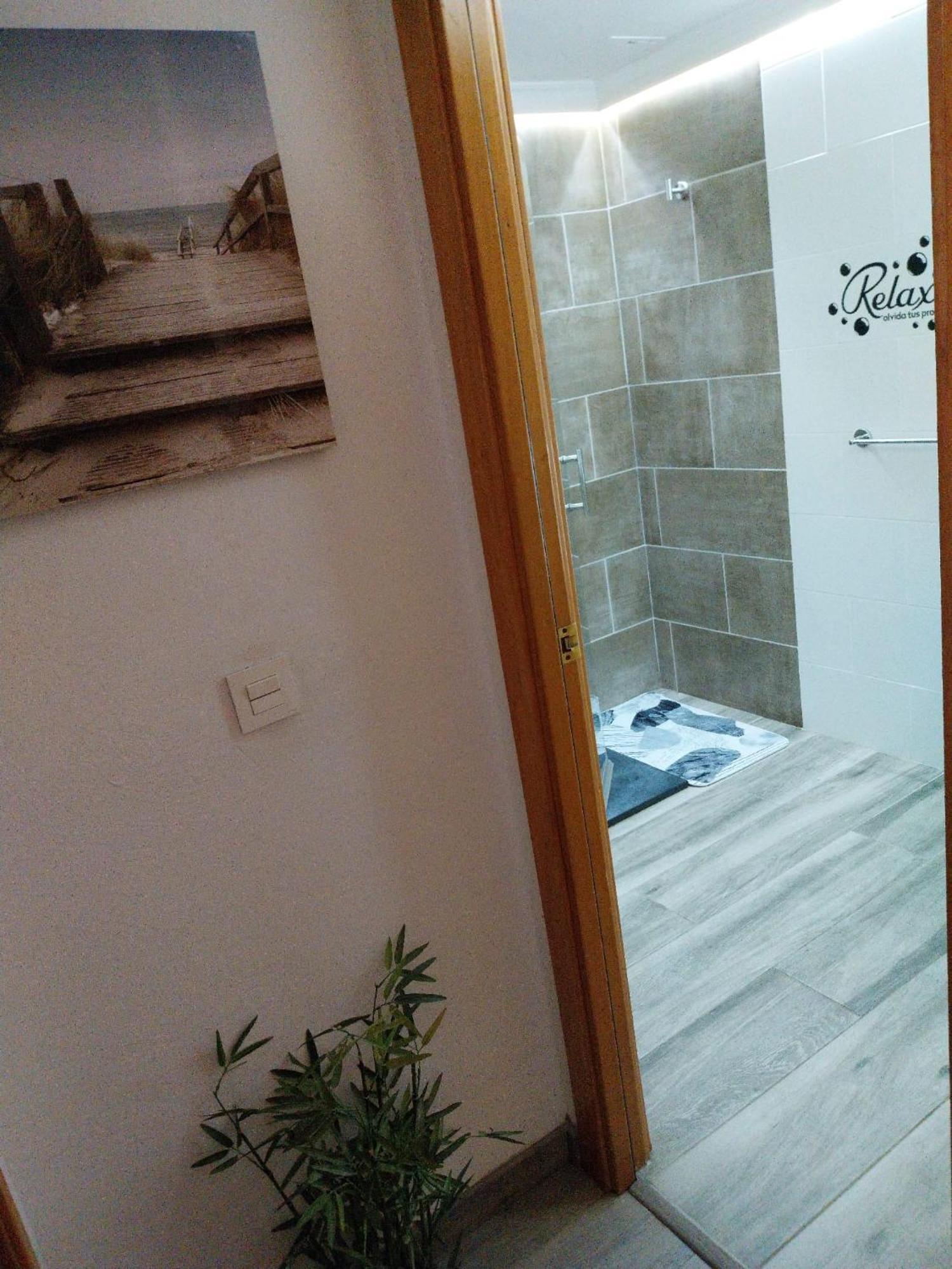 Vacaciones En Pineda Con 2 Piscinas, Playa A 5 Min Apartment